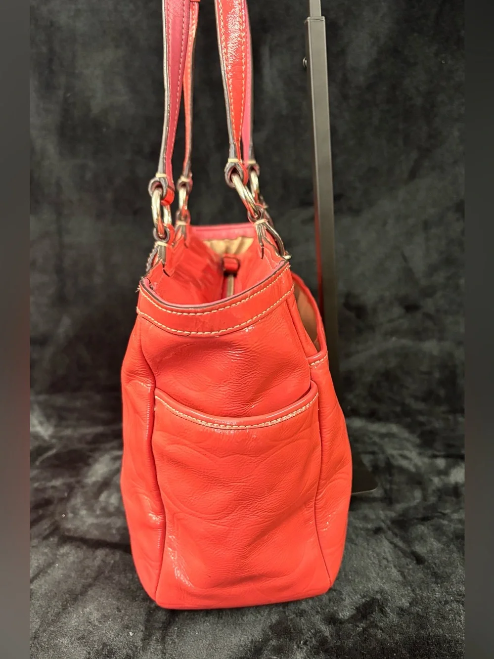 Coach Gallery Tote Coral Pink Signature Embossed Patent Leather F19462